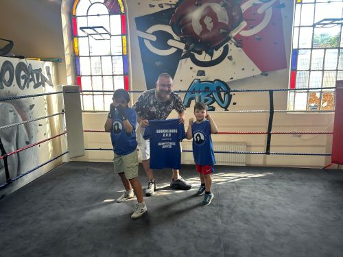Heeney Civils Steps Into the Corner for Brooklands ABC with Sponsorship to Support Grassroots Boxing
